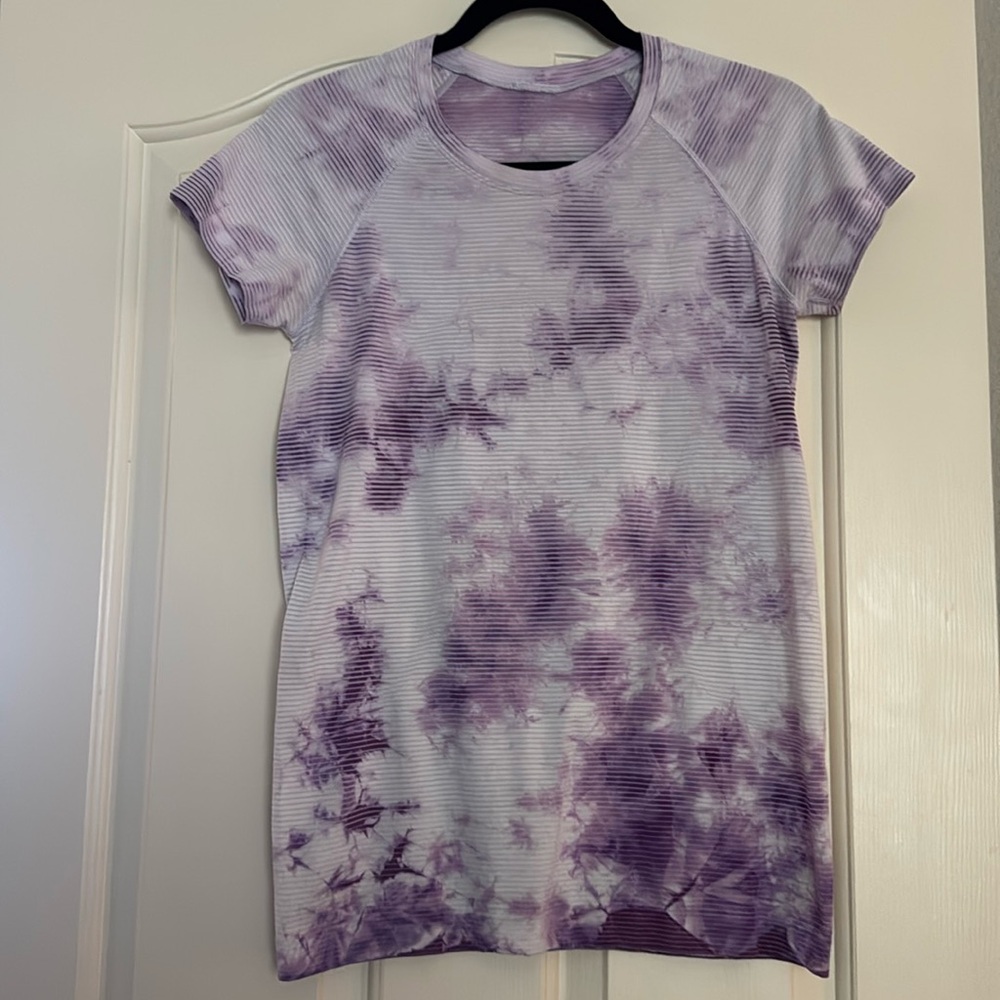 GUC Lululemon SwiftyTech Short Sleeve Top